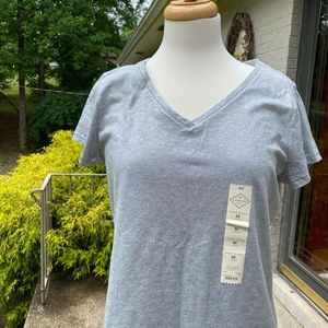 At John’s Bay shimmery t shirt size Medium